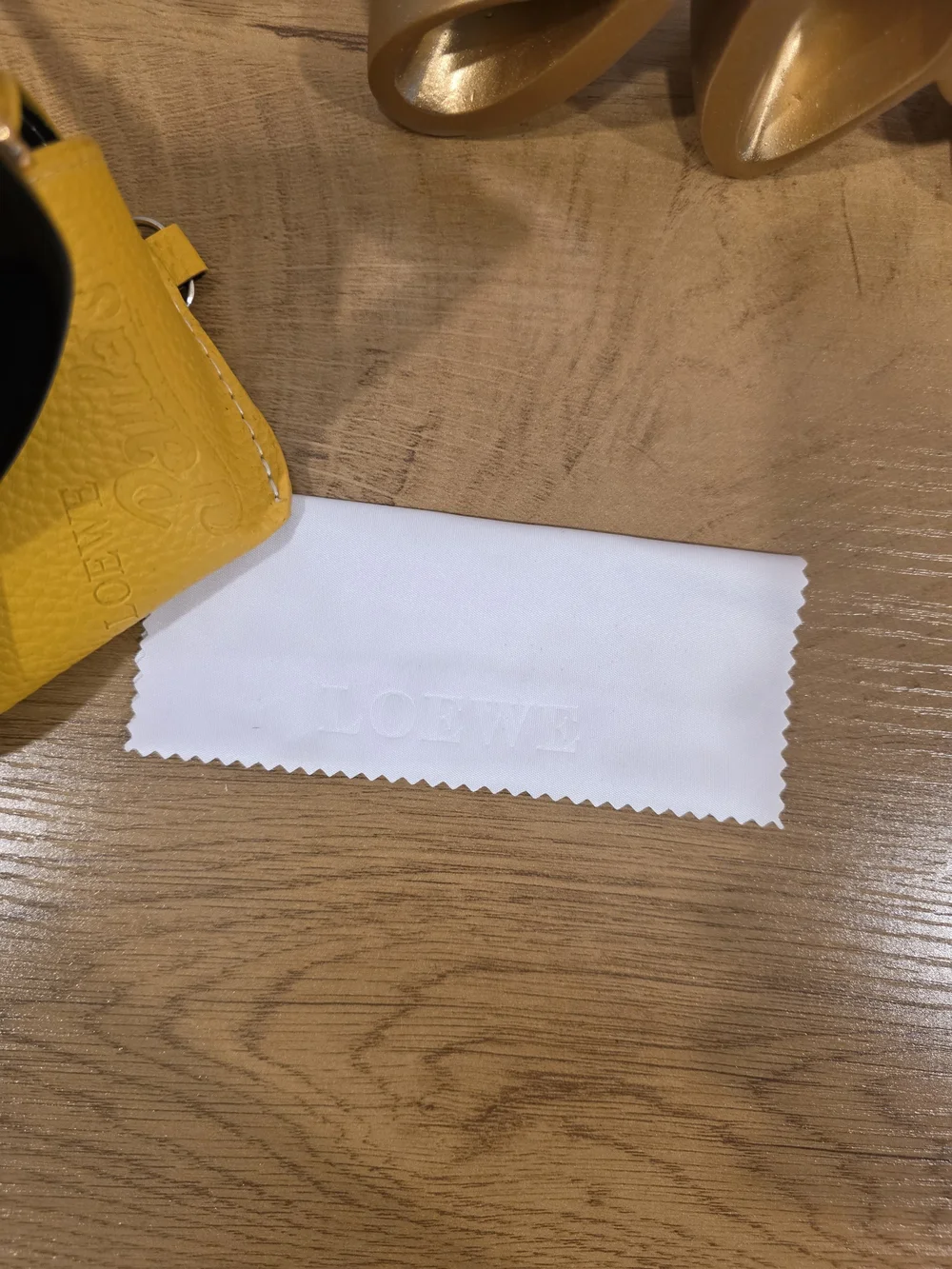 Women’s Black Oversized Sunglasses with Yellow Case
